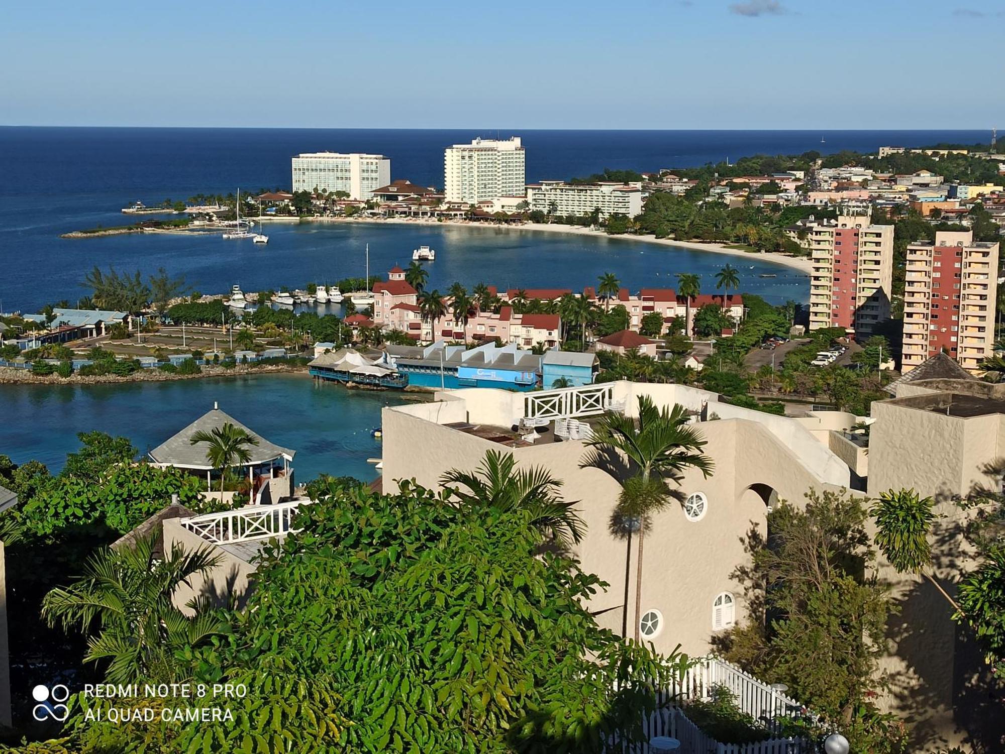 Columbus Heights Apt 26 F Ocho Rios Zimmer foto